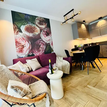 Flowers & Cinnamon Mariental *